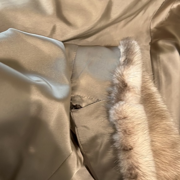 Mink hoodie - Picture 10 of 11